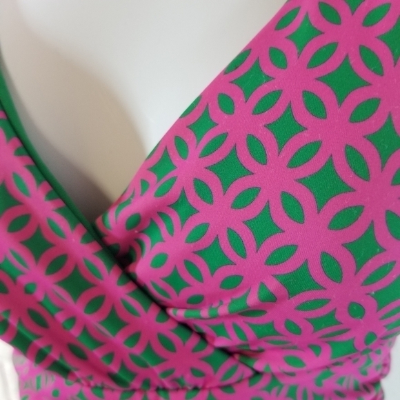 Boden Talamanca pink green geometric print ruched one piece swimsuit - Picture 6 of 10